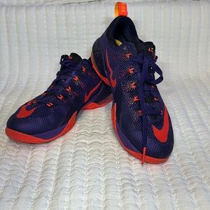 Lebron basketball shoes